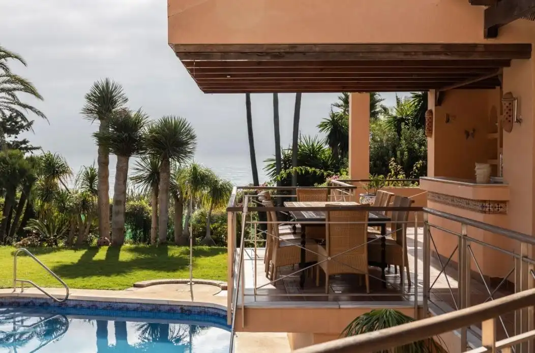 Terrassa de Casa o xalet en venda en Estepona amb Aire condicionat, Terrassa i Traster