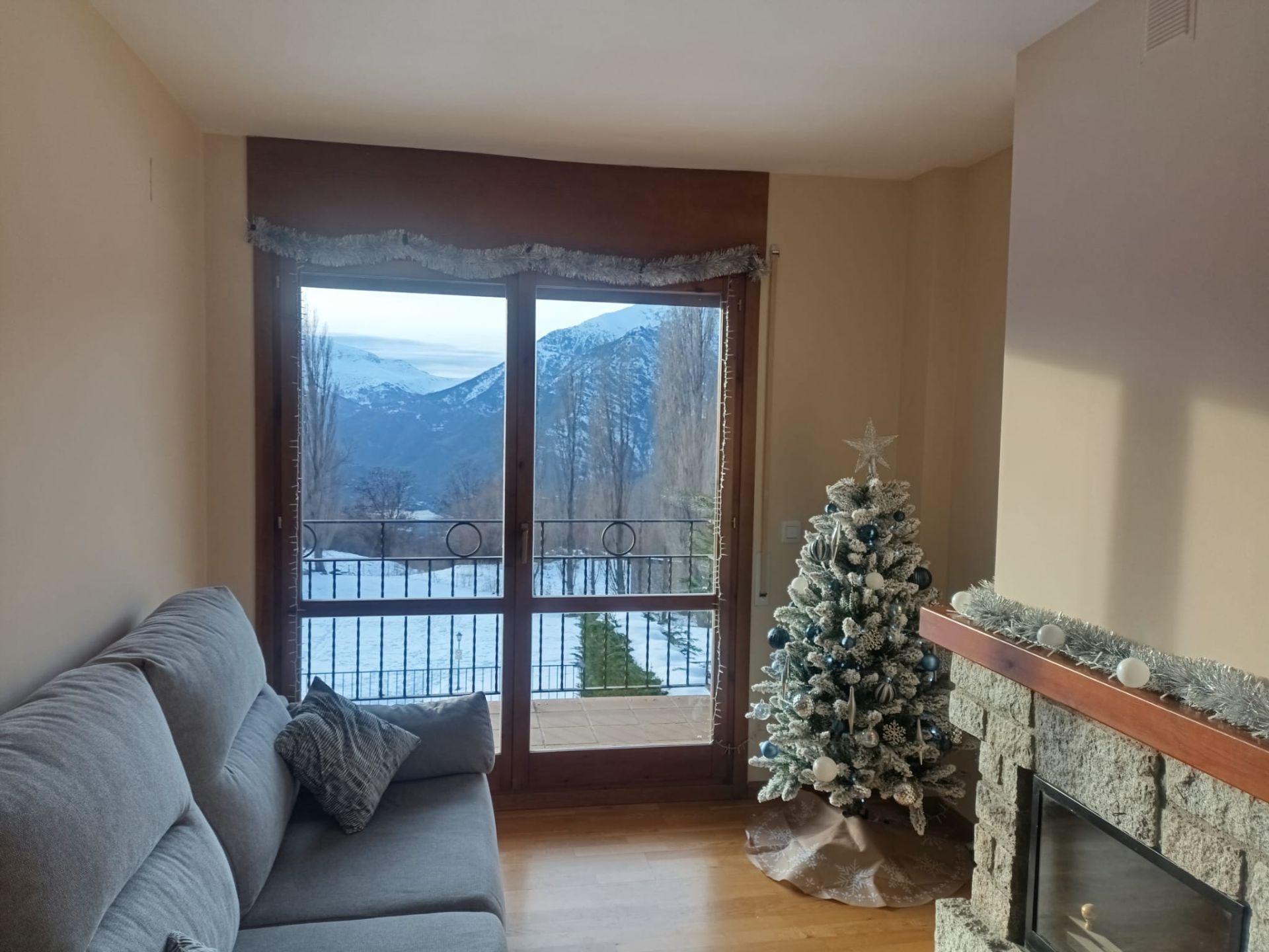 Living room of Flat for sale in Benasque  with Terrace and Storage room