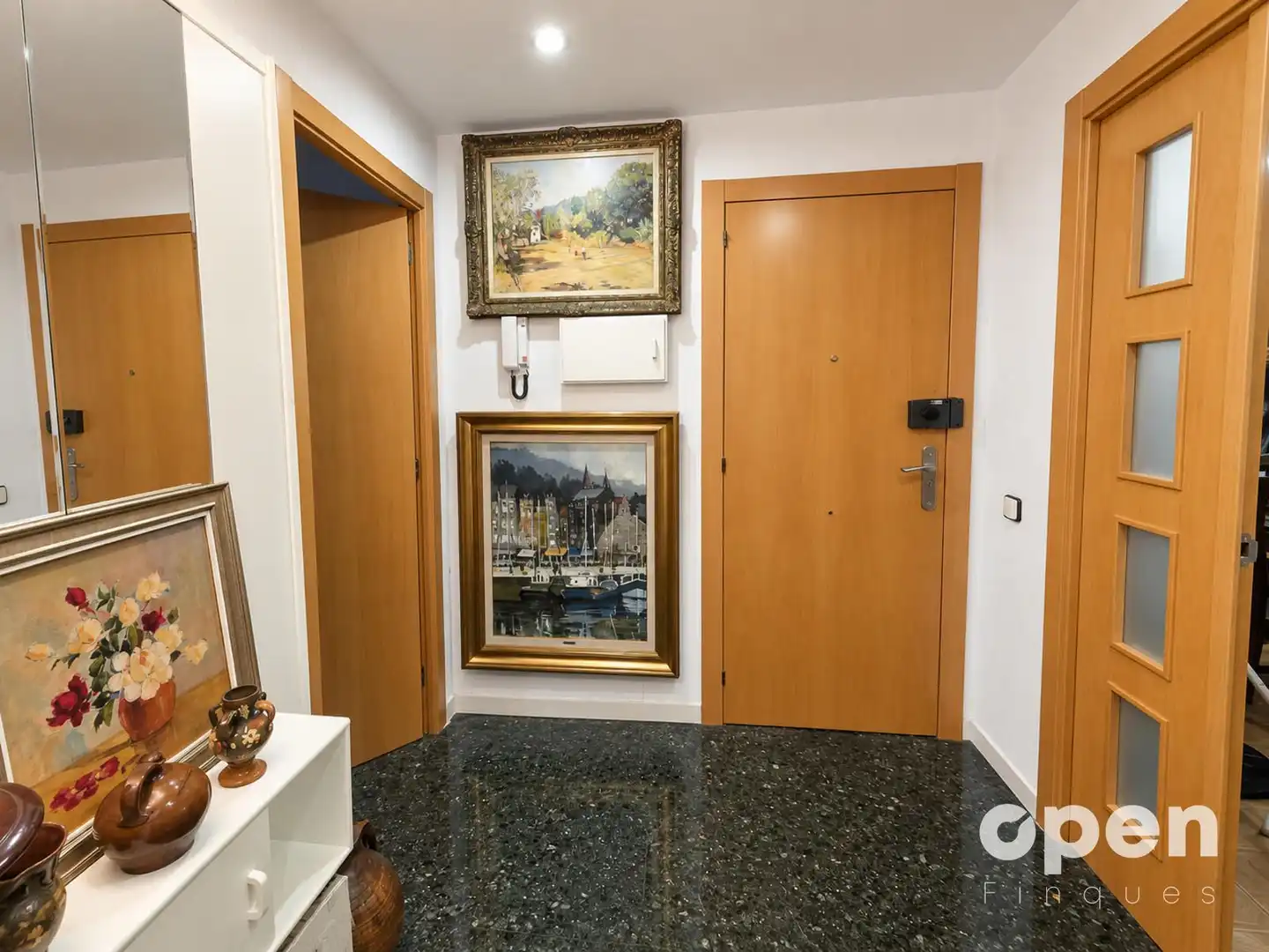 Piso en venta en Terrassa con Calefacción, Terraza y Balcón