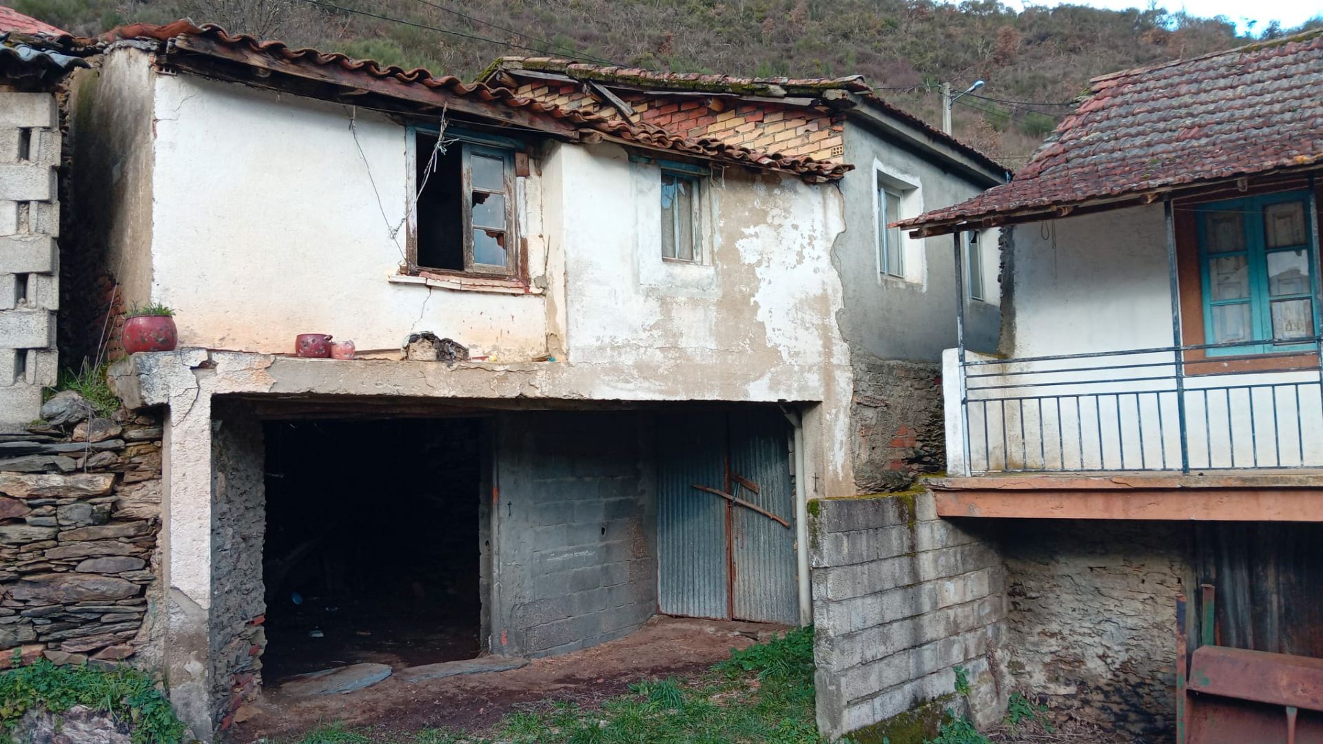 Vista exterior de Casa adosada en venta en Vilardevós