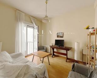 Bedroom of Flat for sale in  Madrid Capital  with Heating and Furnished