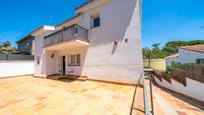 Vista exterior de Casa o xalet en venda en Sant Vicenç de Montalt amb Aire condicionat, Terrassa i Balcó