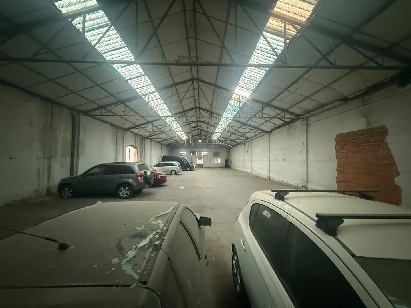Parking de Nave industrial en venta en San Fernando de Henares con Alarma