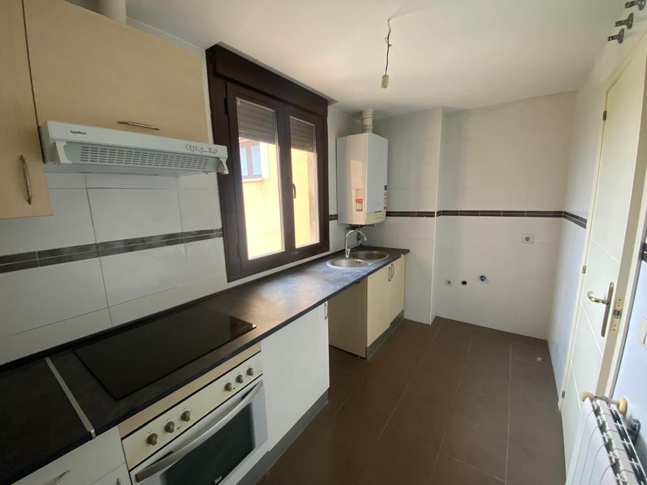 Cuina de Dúplex en venda en Tarancón amb Calefacció i Traster