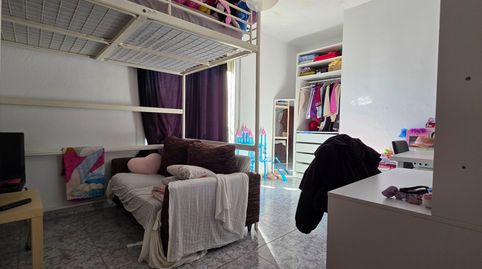 Foto 2 de Casa adosada en venta en Poble Nou, Terrassa