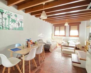 Sala d'estar de Casa o xalet de lloguer en Segovia Capital amb Terrassa