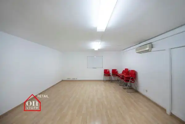 Local en venta en Sant Cugat del Vallès con Aire acondicionado, Calefacción y Parquet