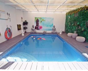 Swimming pool of House or chalet for sale in Benalmádena  with Air Conditioner, Heating and Private garden