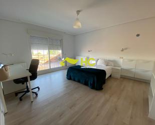 Dormitori de Apartament de lloguer en Villaviciosa de Odón amb Terrassa