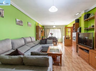 Casa pareada en venta en Calle de Goya 6