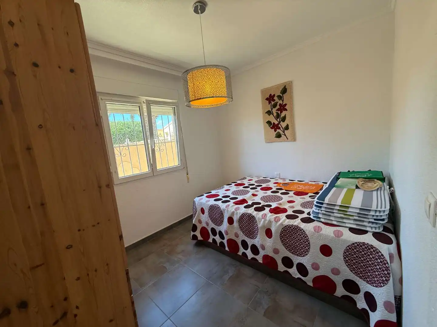 Dormitori de Casa o xalet en venda en Orihuela amb Aire condicionat, Calefacció i Moblat