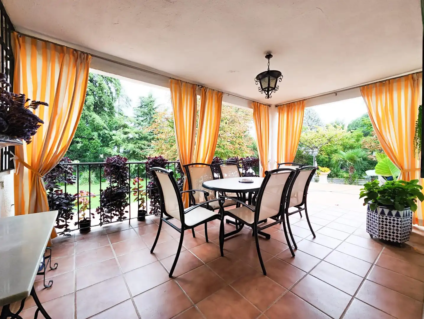 Terrassa de Casa o xalet en venda en Puertollano amb Aire condicionat, Calefacció i Jardí privat