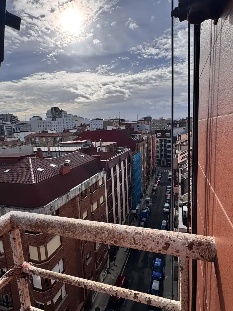 Vista exterior de Piso en venta en Gijón  con Calefacción, Parquet y Terraza