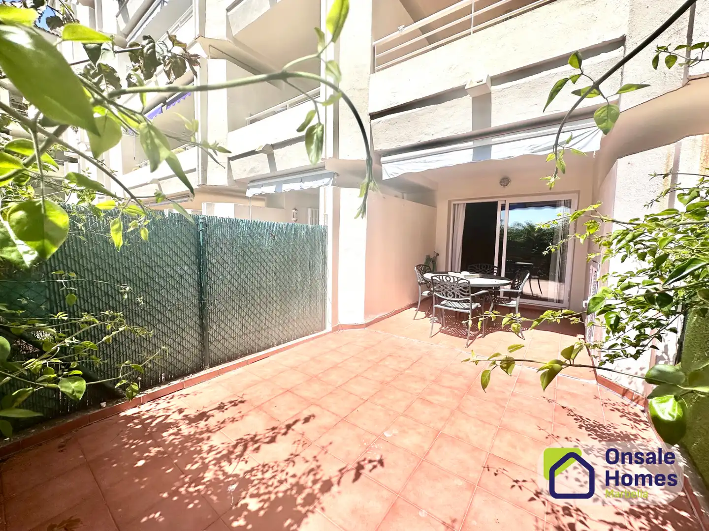 Terraza de Piso en venta en Marbella con Aire acondicionado, Terraza y Trastero