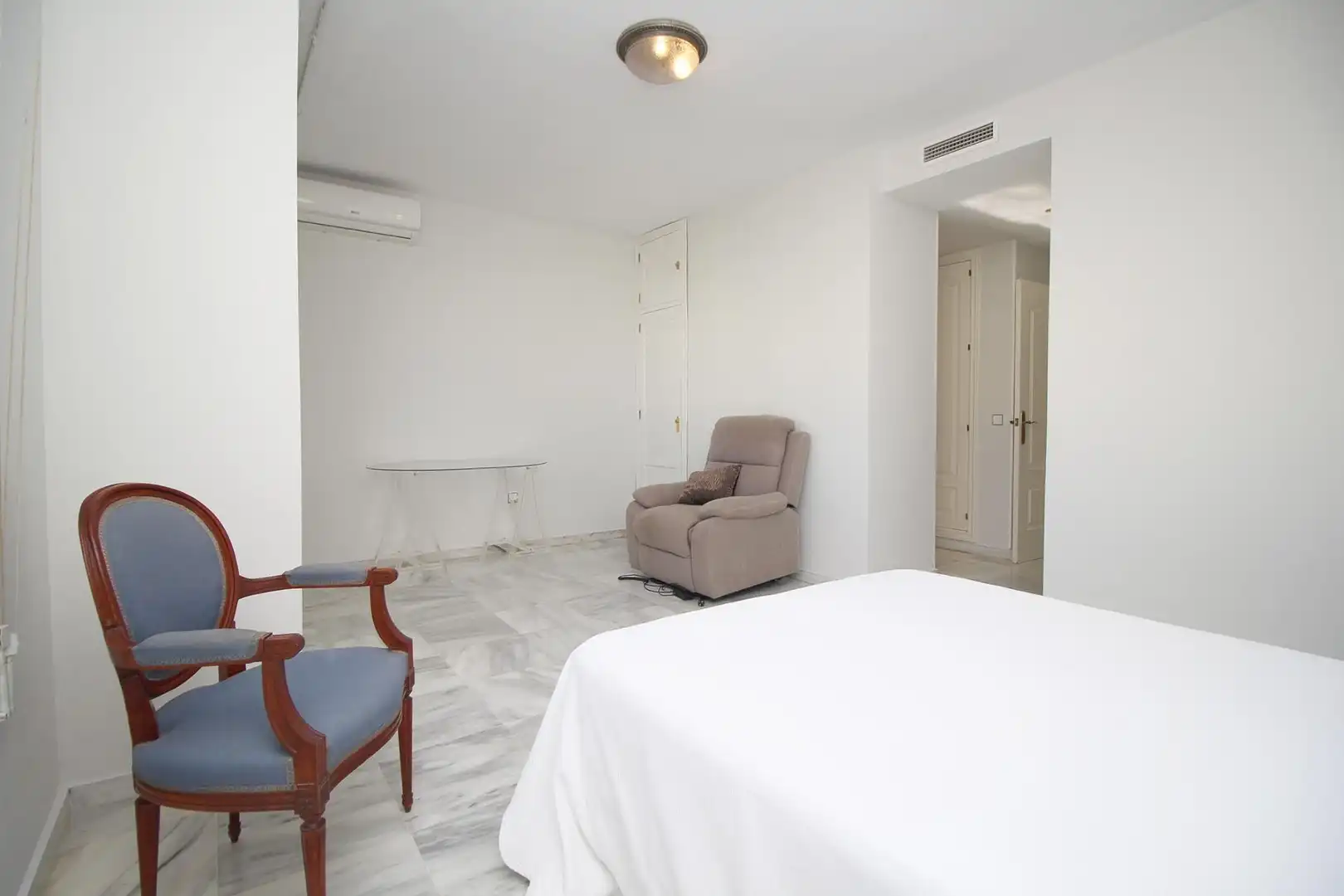 Habitación de Piso en venta en Málaga con Aire acondicionado, Calefacción y Terraza