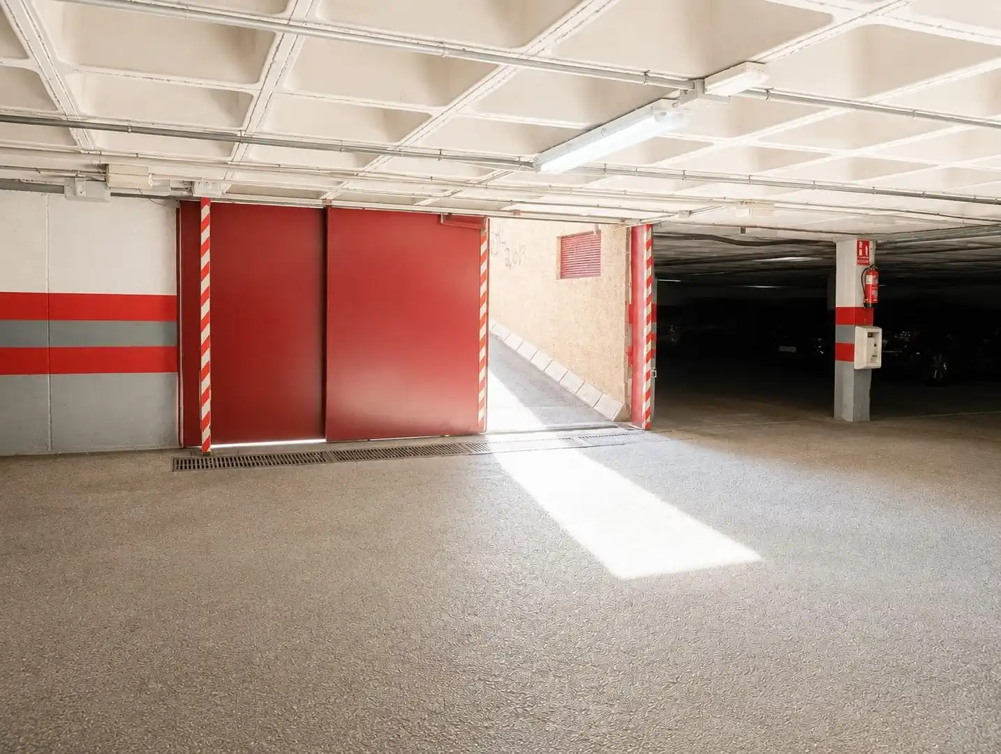 Parking of Flat for rent in Murcia  with Air Conditioner, Private garden and Terrace