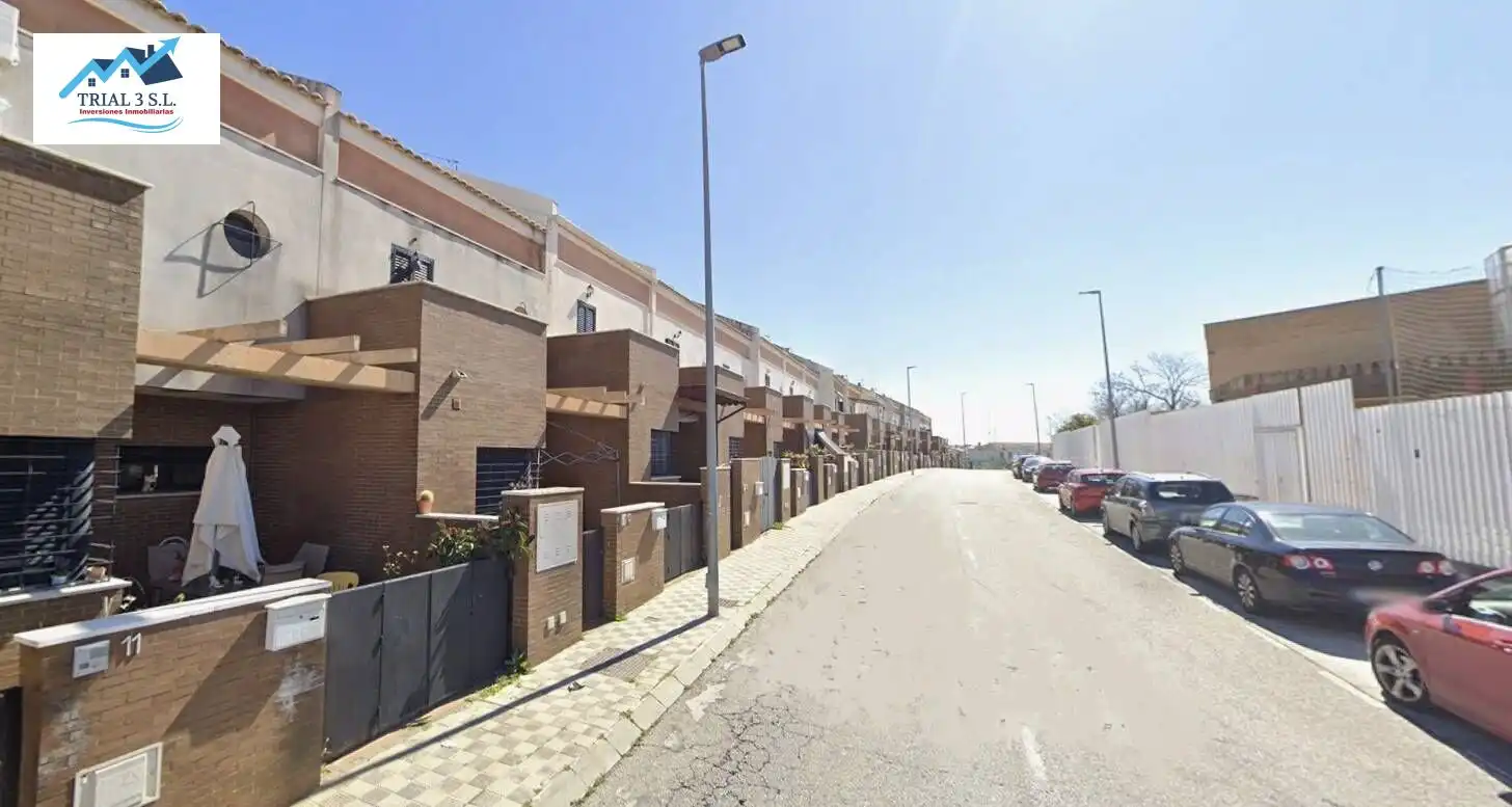 Adossat amb jardí en venda a CAÑADA DE LOS NEGREROS