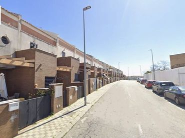 Adosado con jardín en venta en CAÑADA DE LOS NEGREROS