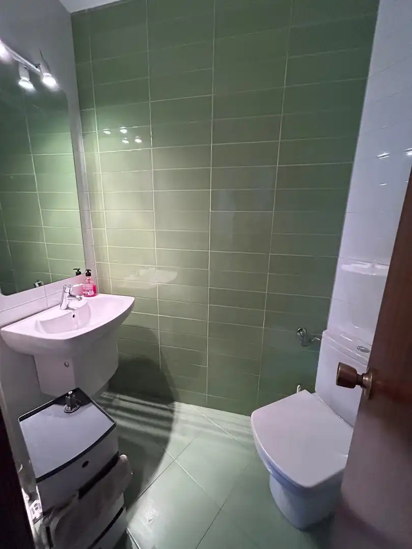 Bathroom of Flat for rent in Lleida  with Heating