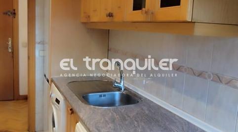 Foto 5 de Pis de lloguer a Calle Viñegra, Los Cármenes,  Madrid Capital