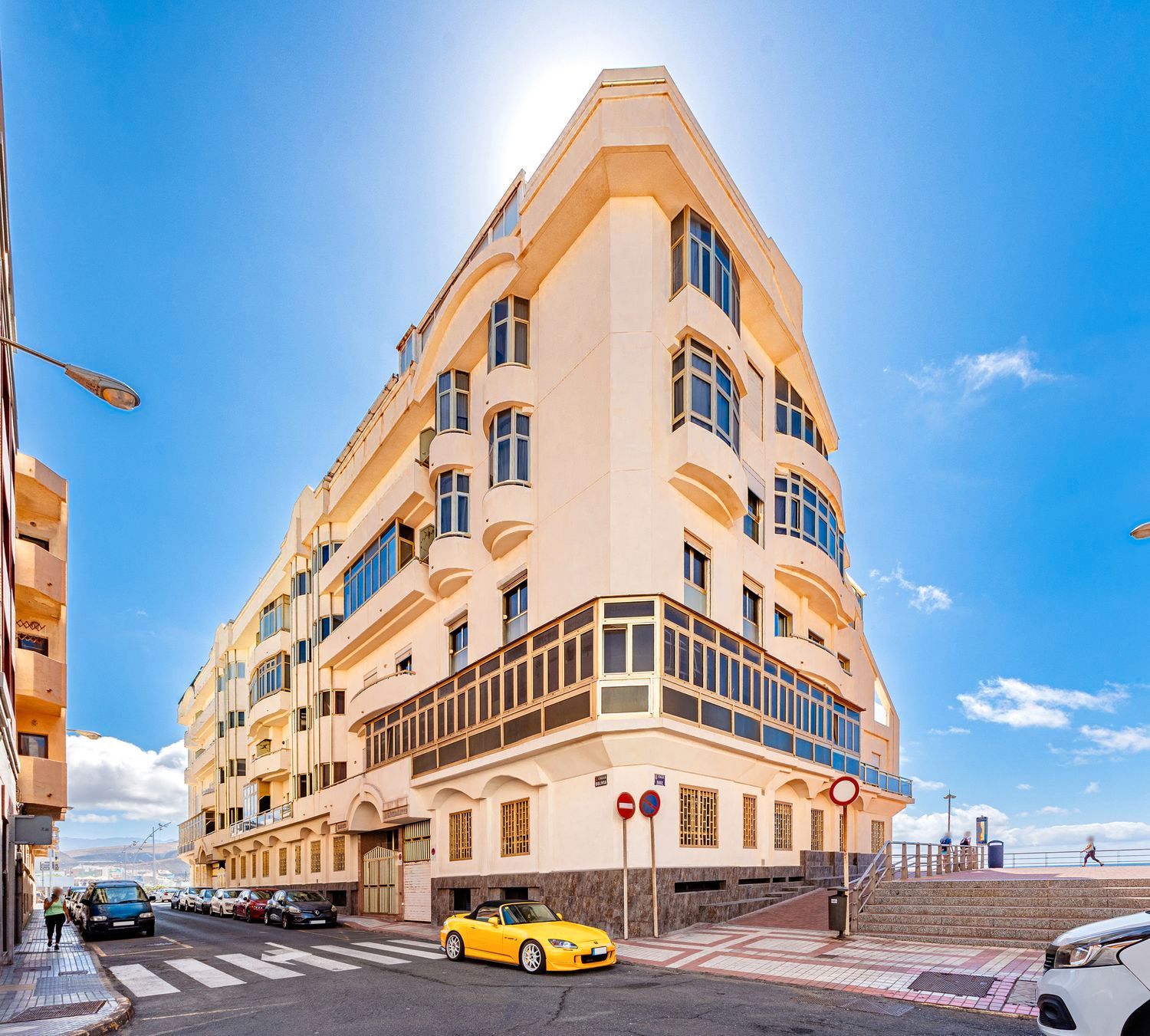 Vista exterior de Piso en venta en Las Palmas de Gran Canaria con Trastero y Balcón