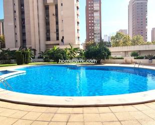 Piscina de Àtic en venda en Benidorm amb Jardí privat, Terrassa i Piscina comunitària