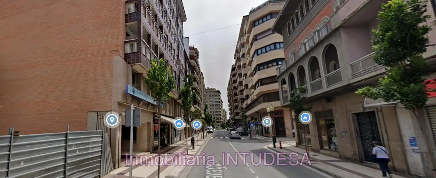 Aparcament de lloguer a Avenida Zaragoza, imagen 3