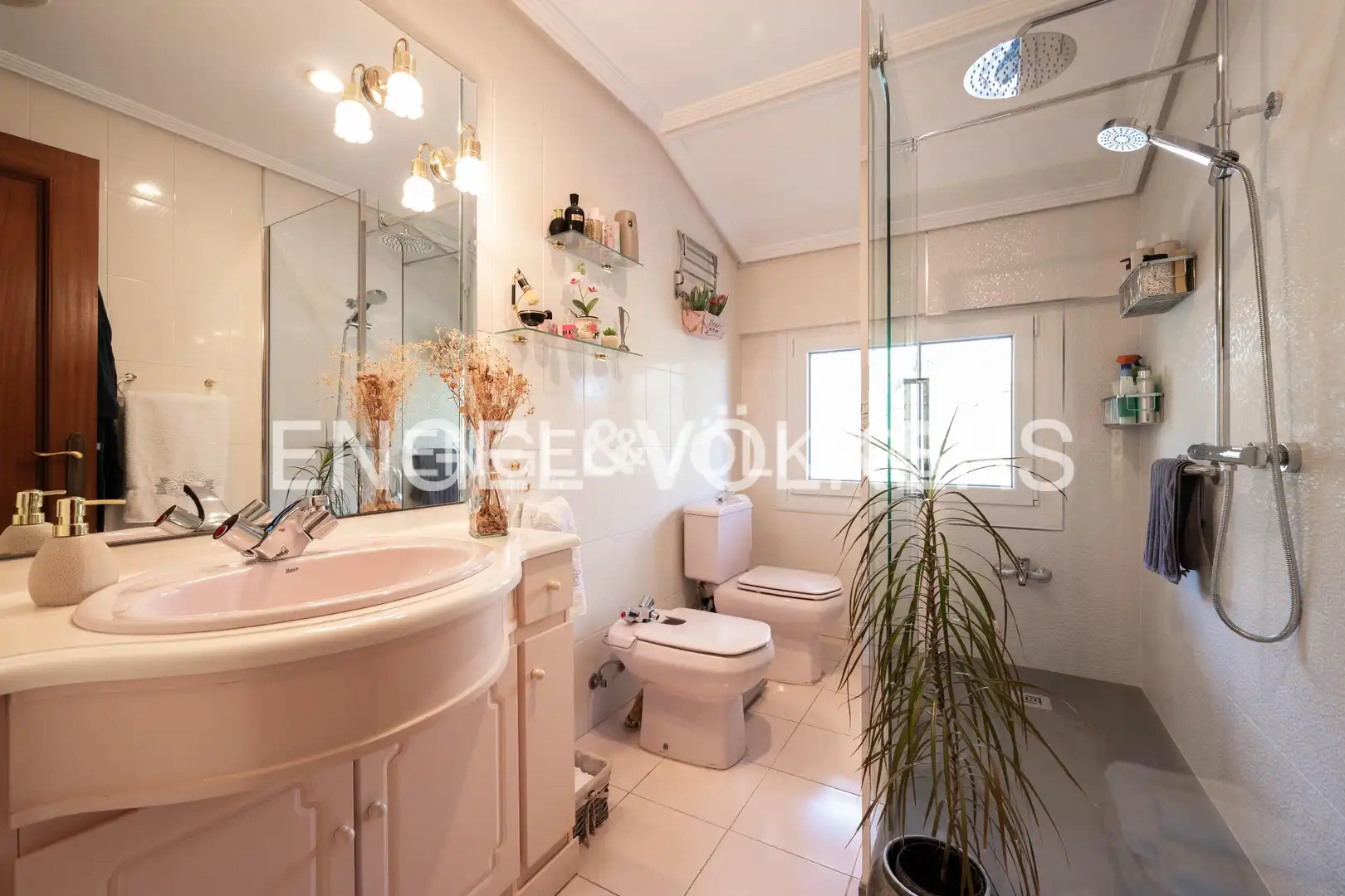 Bathroom of Houses for sale in Hernialde  with Heating, Private garden and Terrace