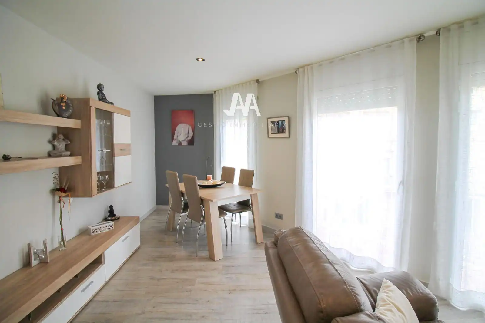 Sala de estar de Piso en venta en Igualada con Aire acondicionado, Calefacción y Parquet