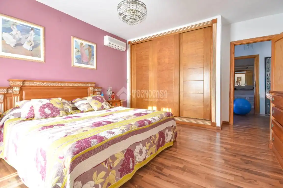 Habitación de Casa o chalet en venta en Alhaurín de la Torre con Aire acondicionado y Piscina