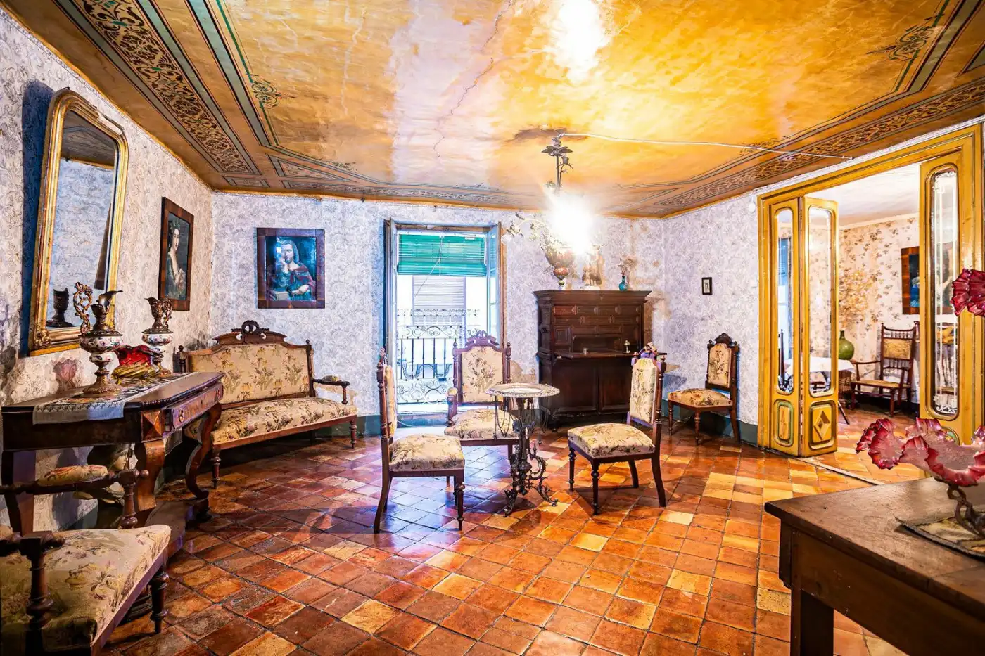 Sala d'estar de Edifici en venda en Jaca