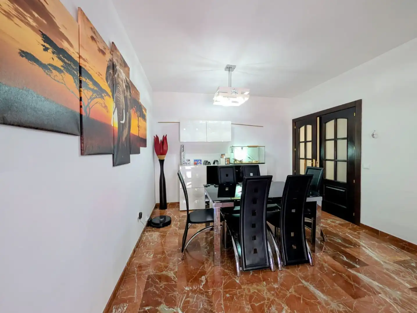 Comedor de Piso en venta en Loja con Aire acondicionado, Calefacción y Terraza