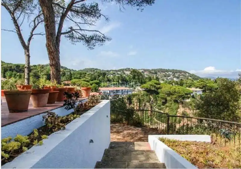 Casa o xalet en venda a Passeig de Carles Faust, Santa Cristina - Sant Francesc