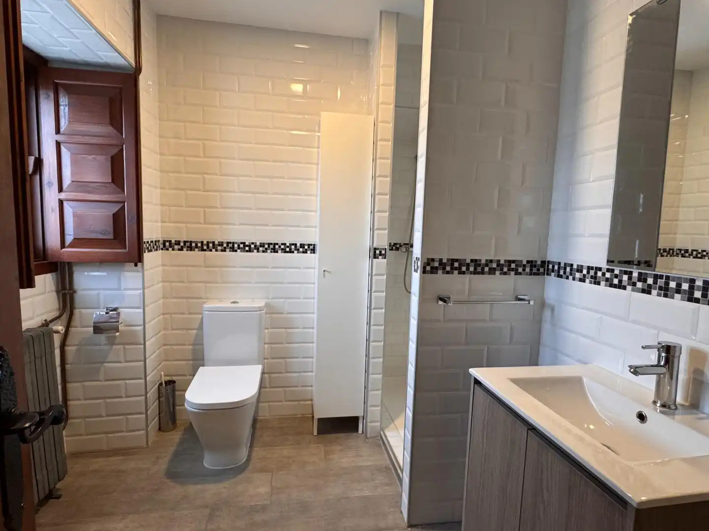 Baño de Casa o chalet en venta en Los Corrales de Buelna  con Calefacción, Jardín privado y Terraza