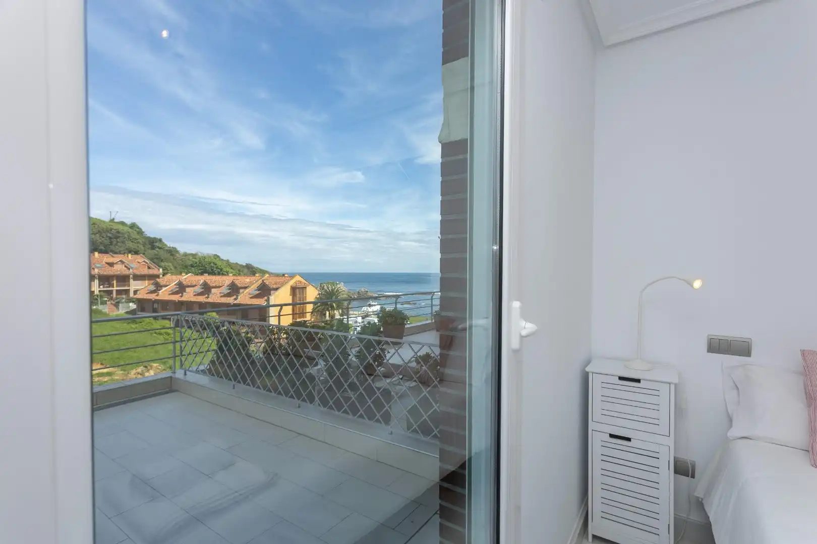 Terraza de Piso en venta en San Vicente de la Barquera con Calefacción, Terraza y Piscina comunitaria