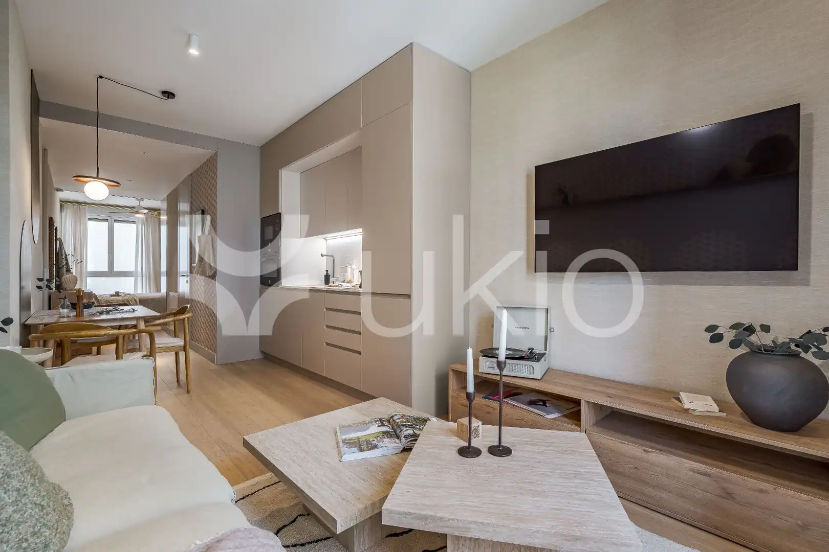 Living room of Apartments for rent in Madrid  with Heating, Furnished and Oven