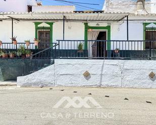 Vista exterior de Finca rústica en venda en Cútar amb Terrassa