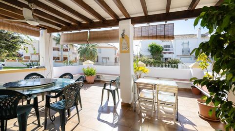 Foto 4 de Casa adosada en venda a Avenida Avenida de Los Geranios, 10, Calahonda - Carchuna, Motril