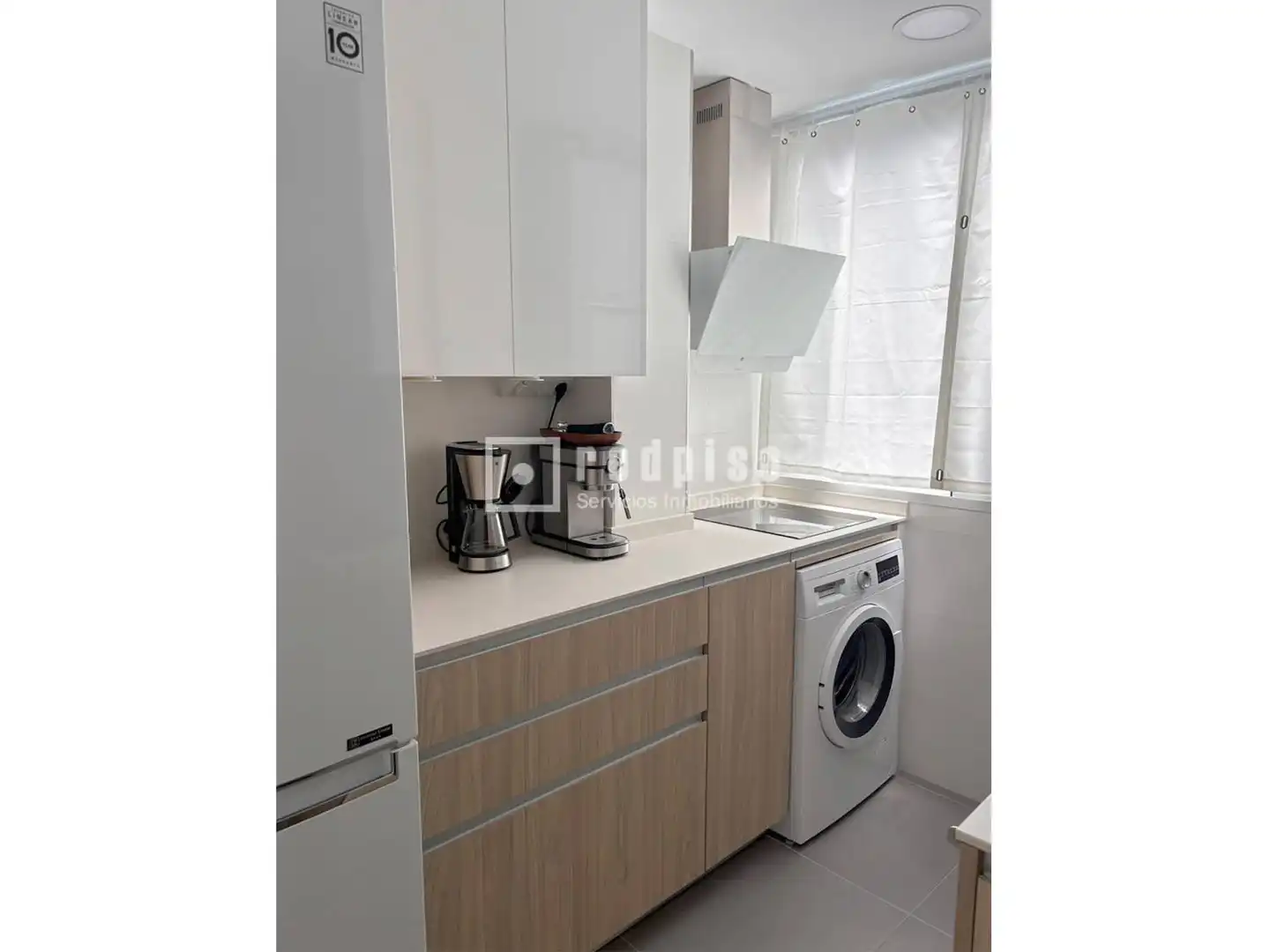 Cocina de Piso en venta en Madrid con Aire acondicionado, Calefacción y Jardín privado