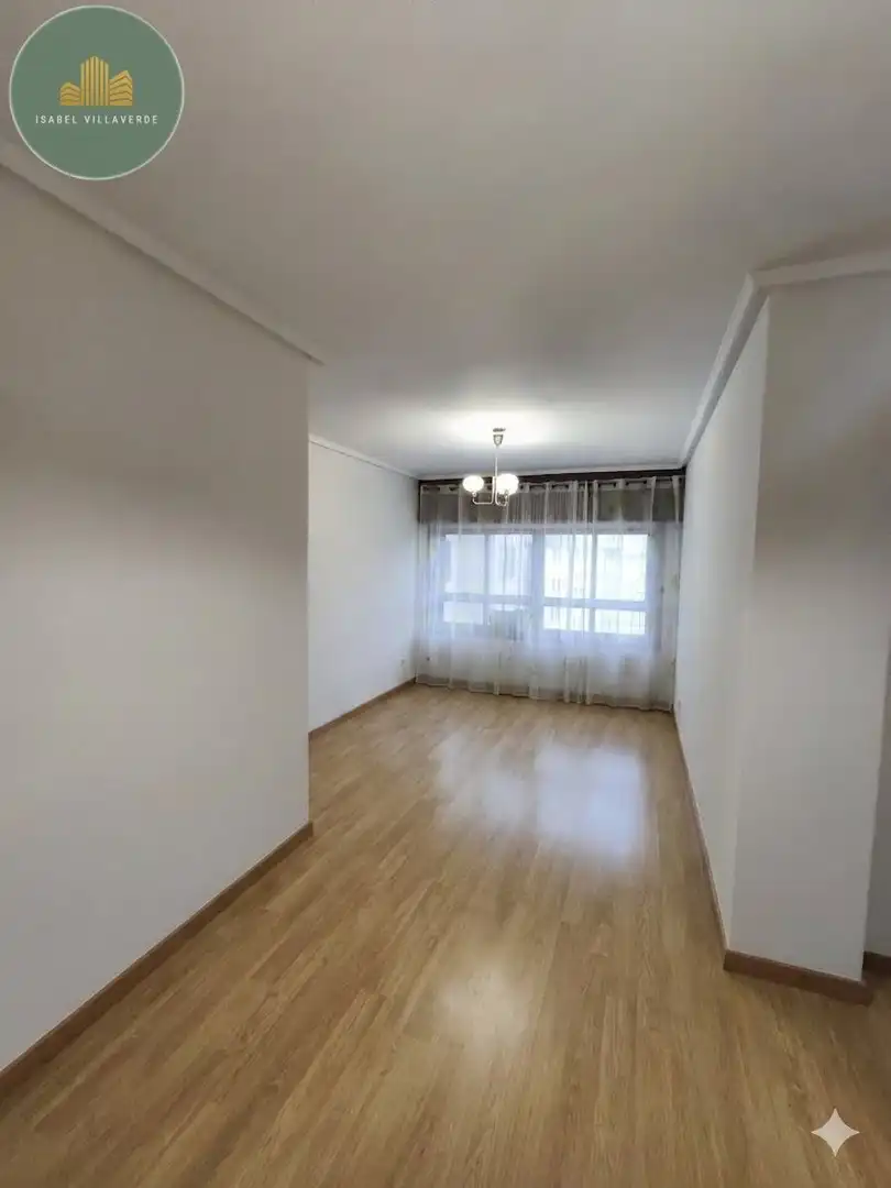 Schlafzimmer von Wohnung zum Verkauf in A Coruña Capital  mit Abstellraum