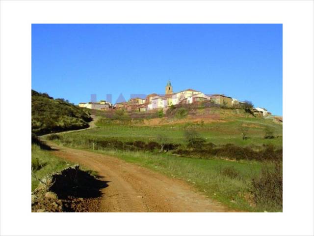 Terreno en Alquiler en Calle letra A, 2 en Clarés de Ribota