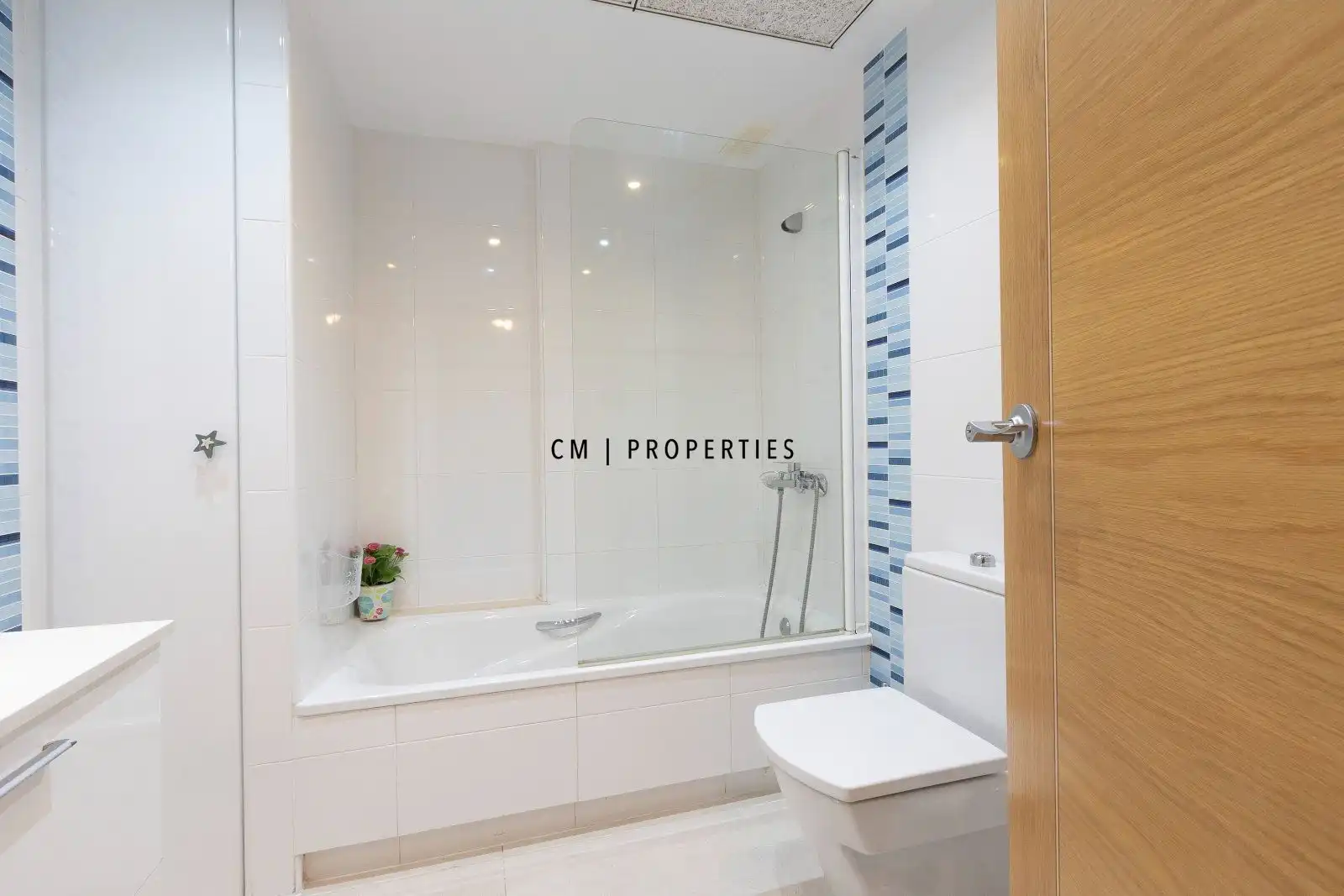 Bathroom of Flat for rent in Alboraya  with Air Conditioner, Terrace and Swimming Pool