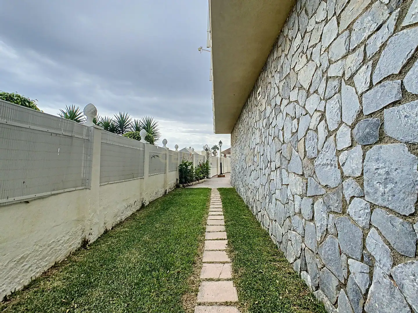 Exterior view of Study for rent in Torremolinos  with Air Conditioner, Private garden and Furnished