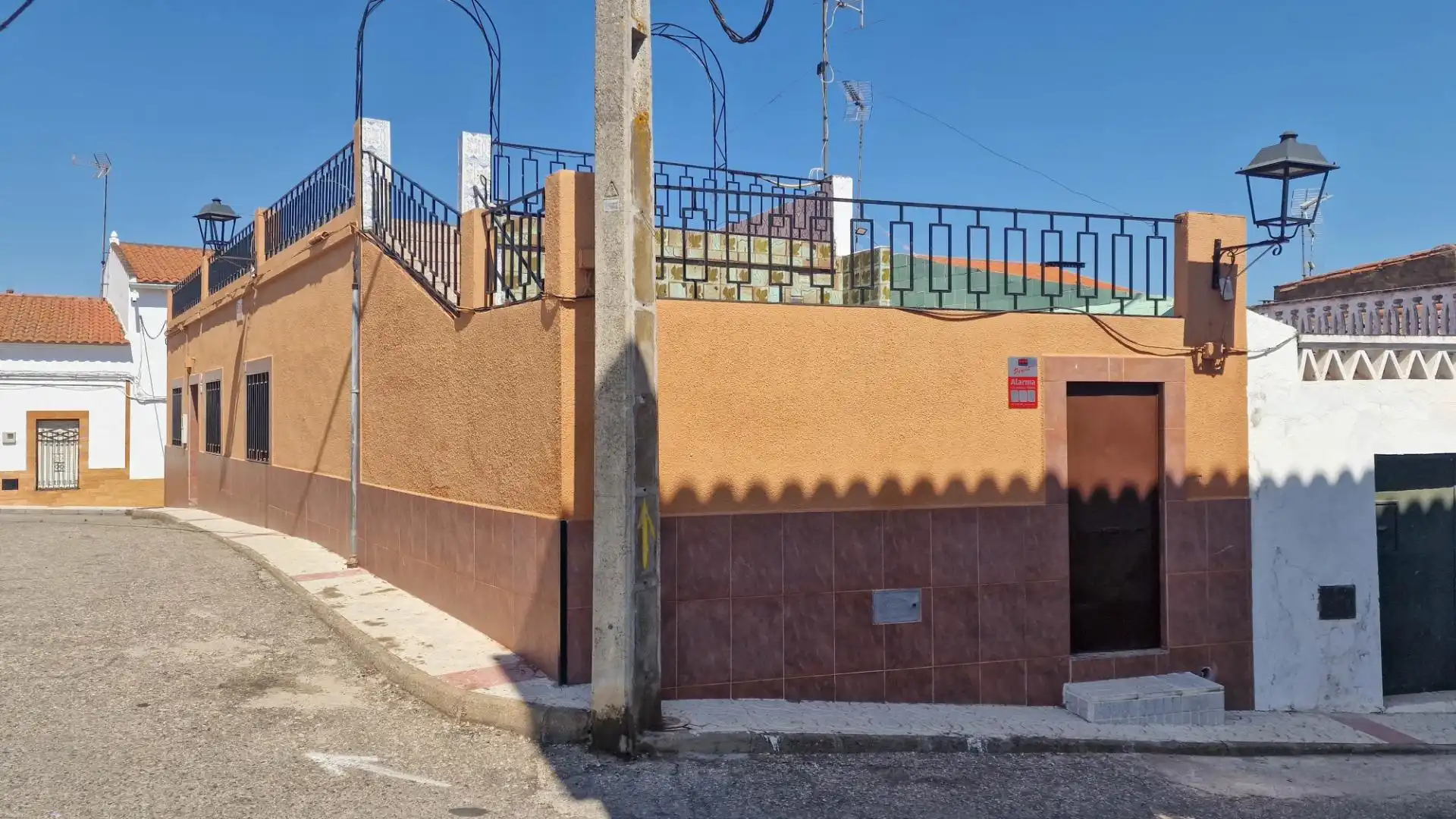 Vista exterior de Casa o chalet en venta en Cheles con Aire acondicionado, Calefacción y Terraza