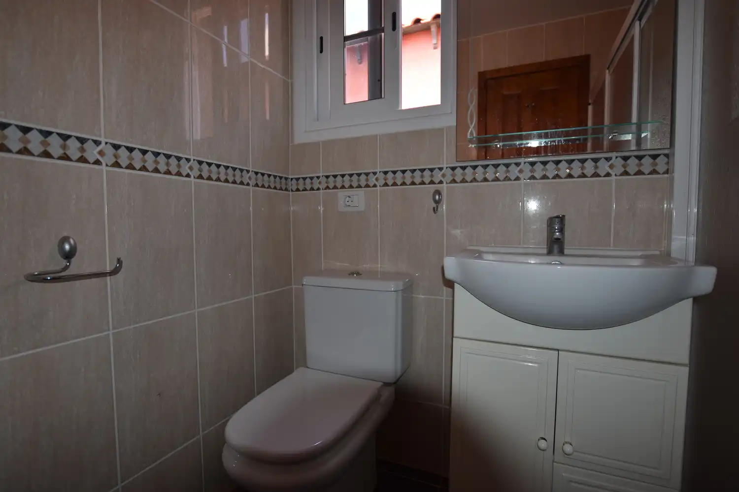 Baño de Apartamento en venta en San Miguel de Abona con Trastero, Piscina y Amueblado