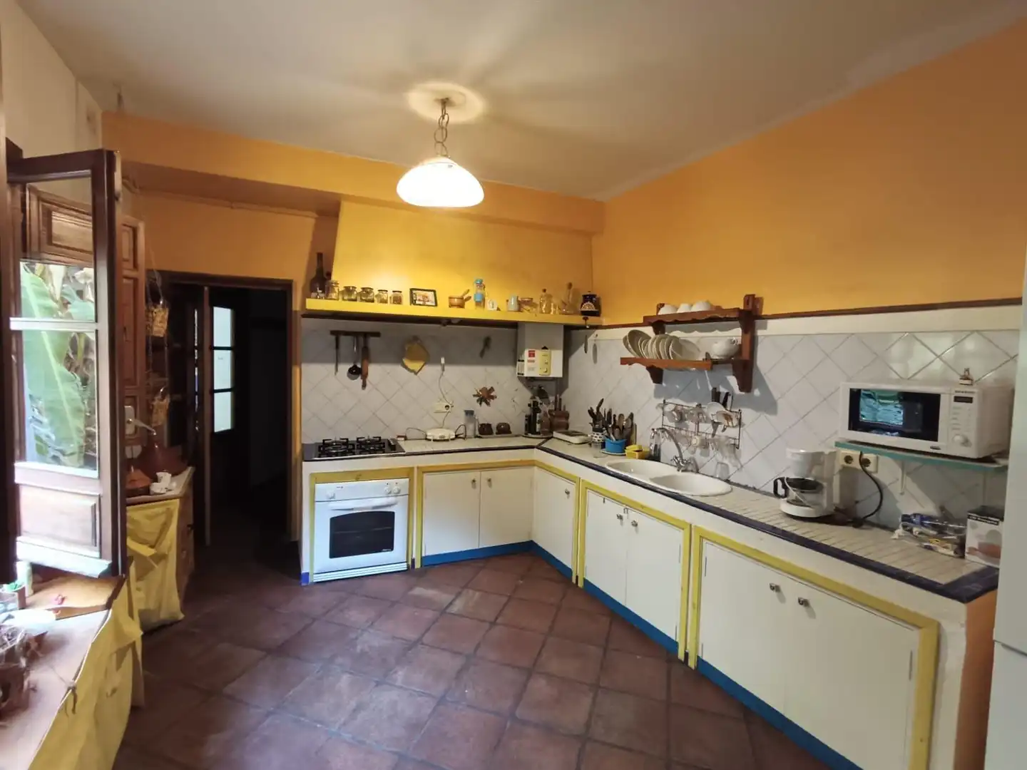 Cuina de Casa o xalet en venda en Córdoba amb Aire condicionat, Terrassa i Traster