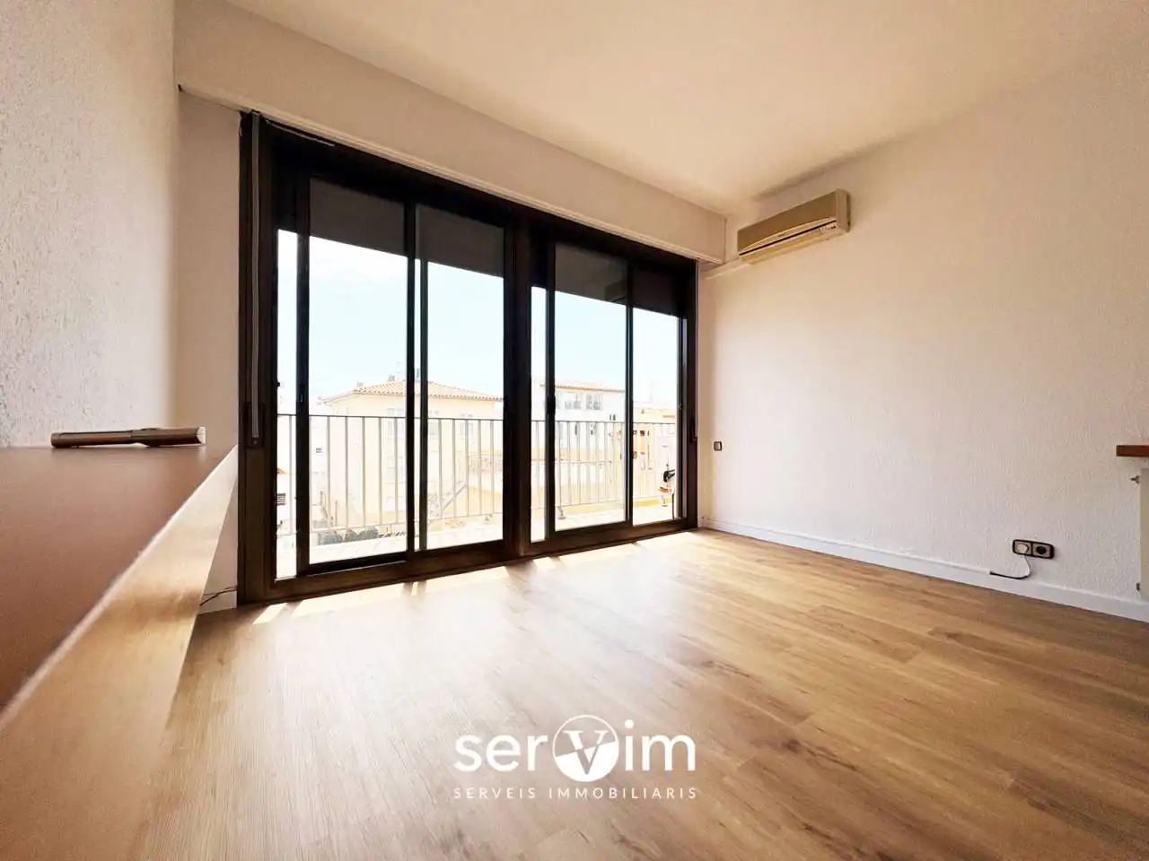 Bedroom of Flat for sale in Palamós  with Air Conditioner, Heating and Parquet flooring
