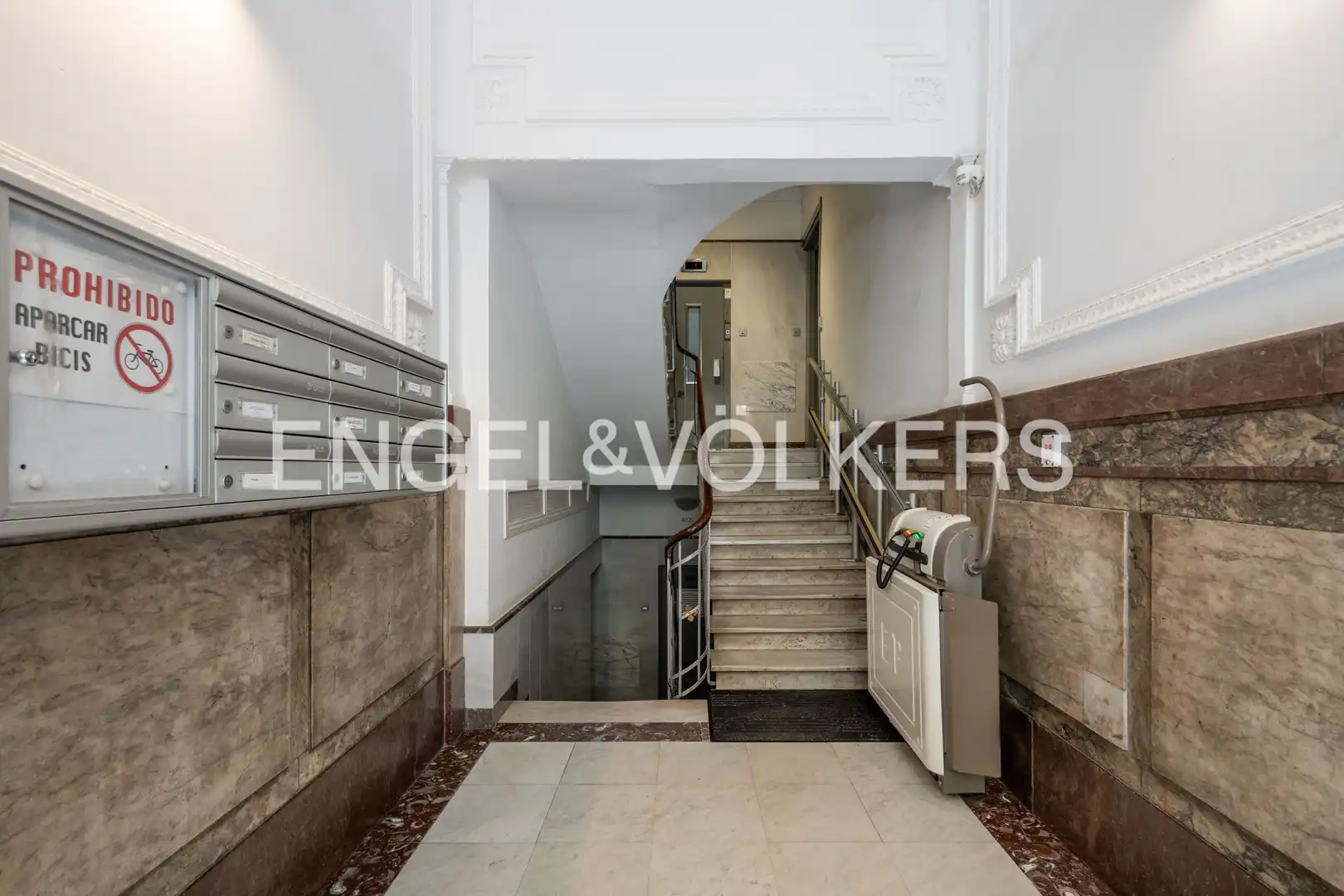 Piso con terraza en venta en Marina Kalea, imagen 35