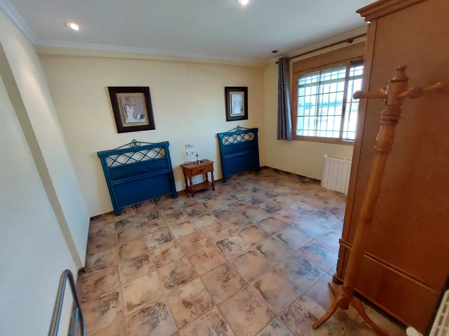 Haus oder Chalet zur Miete in Elche / Elx mit Terrasse, Schwimmbad und Balkon