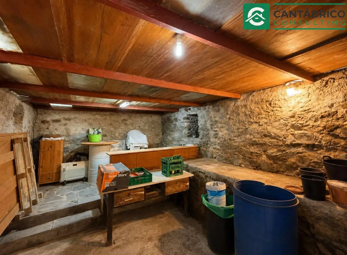 Haus oder Chalet zum Verkauf in Navia mit Heizung, Terrasse und Möbliert
